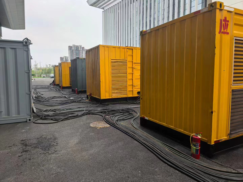 阿克苏不同季节柴油发电机组保养有哪些注意事项？